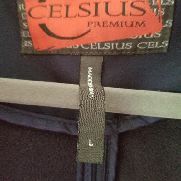 Coat - Picture 4 of 7